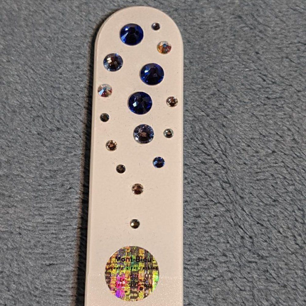 🆕7.5" White Czech Crystal Nail File W/BEAUTIFUL LIGHT & DARK BLUE SWAROV…